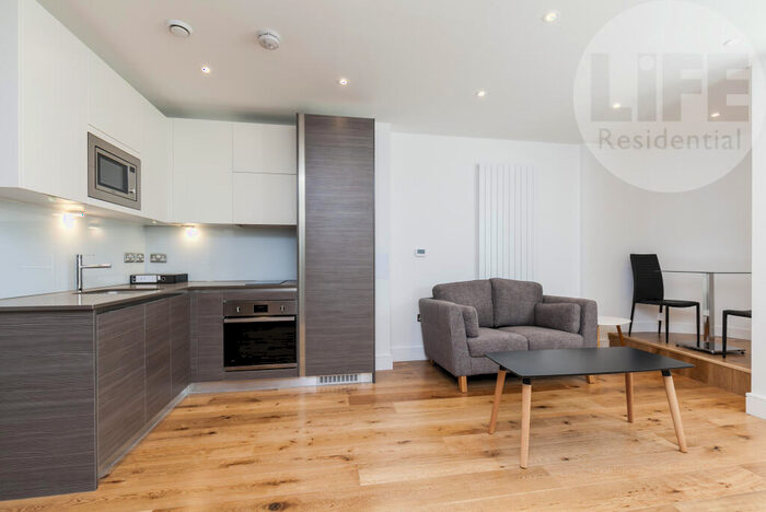 Apartment To Rent In Molesworth Street, London, SE13