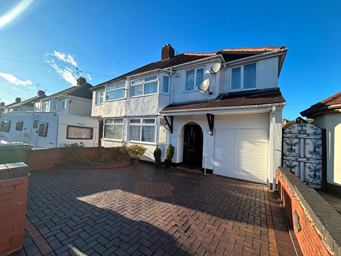 4 Bedroom Property To Rent In Probert Road, Wolverhampton, WV10