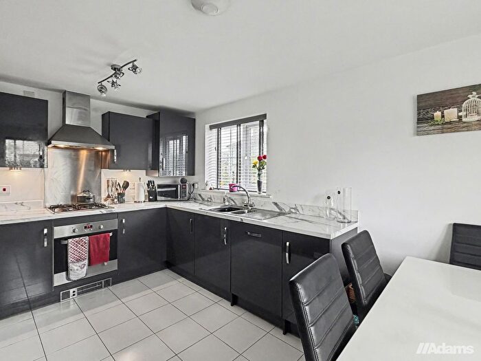 3 Bedroom Semi-detached House For Sale In Northumberland Road, Widnes, WA8