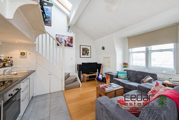 1 Bedroom Flat To Rent In North End Road, Golders Green, NW11