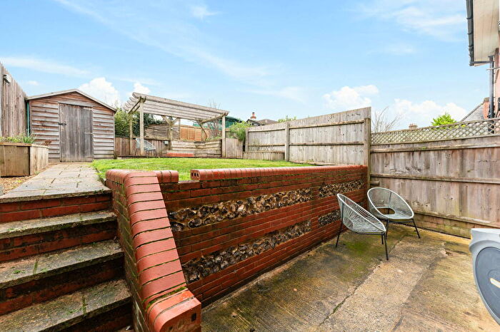 3 Bedroom Terraced House For Sale In Edgam Place, Quidhampton, SP2
