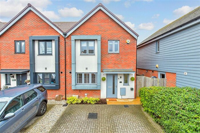 3 Bedroom End Of Terrace House For Sale In Baird Way, Halfway, Sheerness, Kent, ME12