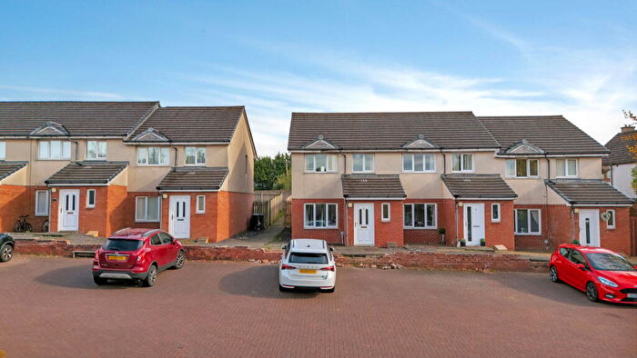 3 Bedroom End Of Terrace House For Sale In Highfield Avenue, Longpark, Kilmarnock, East Ayrshire, KA3