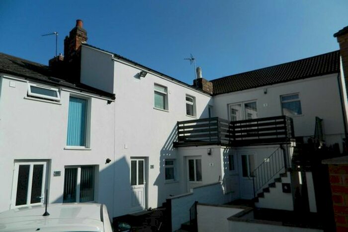 2 Bedroom Flat To Rent In Thesiger Court, Lincoln, LN5