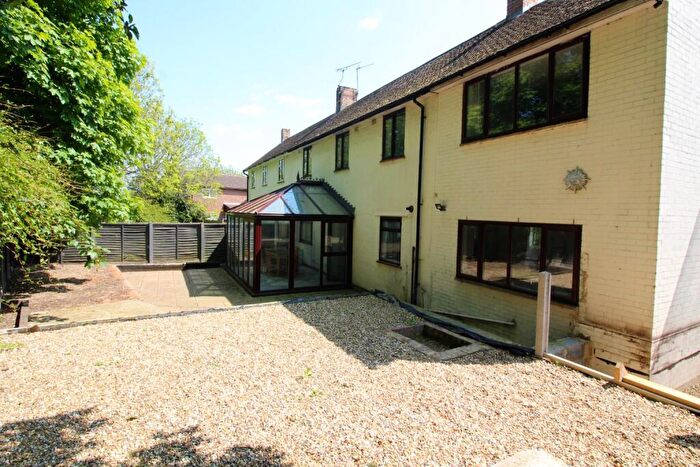 1 Bedroom Semi-Detached House To Rent In Alanbrooke, Gravesend, Kent, DA12