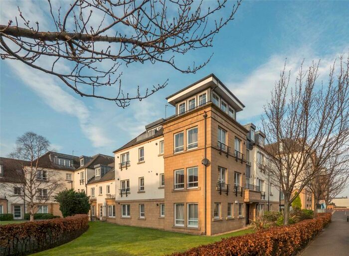 2 Bedroom Flat To Rent In Hopetoun Street, Edinburgh, Midlothian, EH7