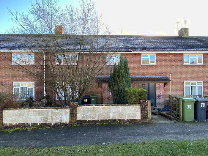 4 Bedroom Semi-Detached House To Rent In Fromond Road, Winchester, SO22