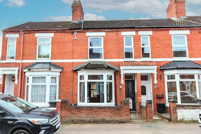 3 Bedroom Terraced House For Sale In Thomas Street, Wellingborough, NN8