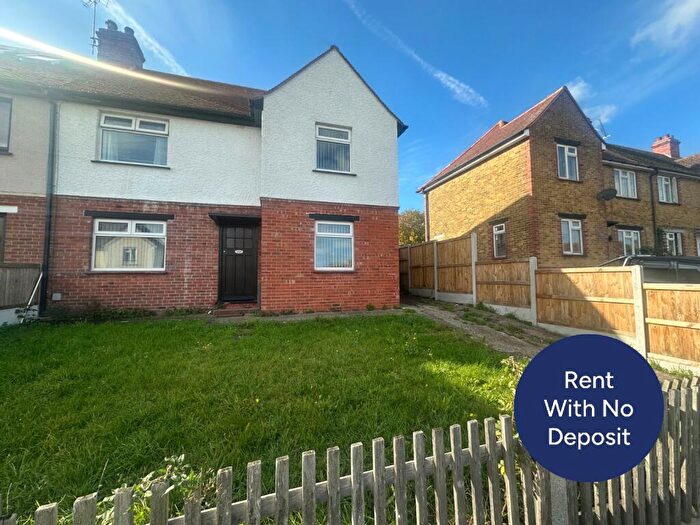 3 Bedroom End Of Terrace House To Rent In Bradley Road, Ramsgate, Kent, CT12