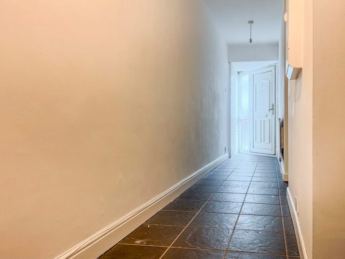 4 Bedroom Town House To Rent In Coburg Crescent, Lambeth, SW2