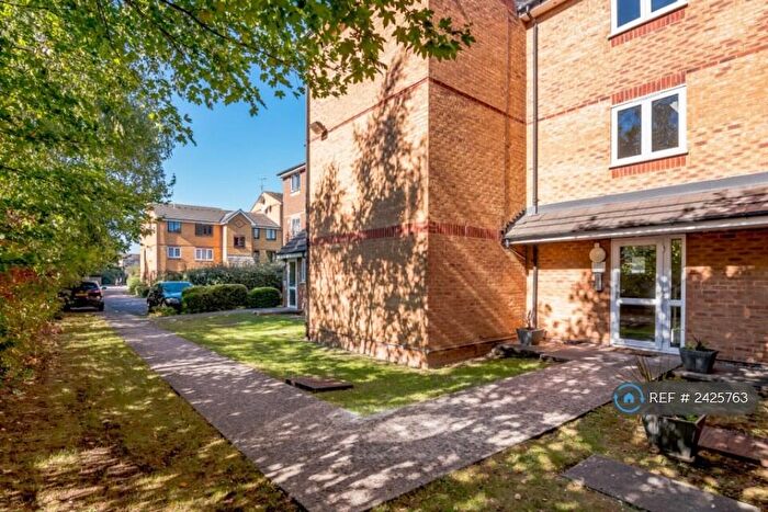 2 Bedroom Flat To Rent In Jack Clow Road, London, E15