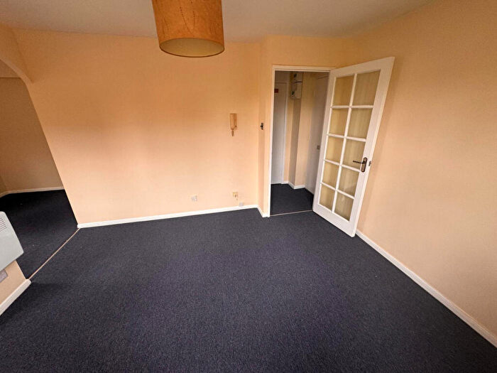 1 Bedroom Flat To Rent In Pempath Place, Wembley, HA9