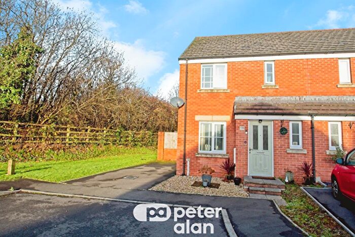 3 Bedroom Semi Detached House For Sale In Ffordd Cadfan, Bridgend, CF31