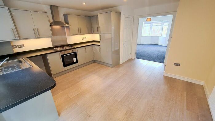 3 Bedroom House To Rent In Carr Hill Court, Balby, DN4