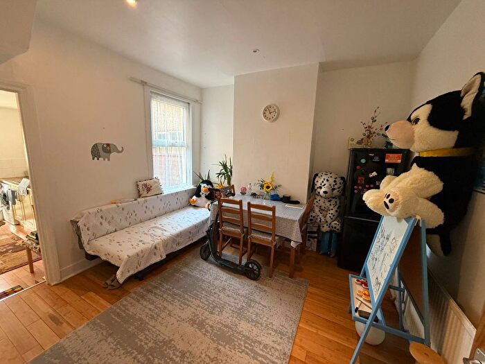 3 Bedroom Terraced House To Rent In Meath Road, London, E15