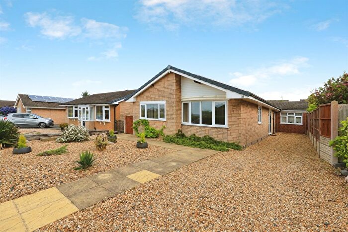 3 Bedroom Detached Bungalow For Sale In Longmynd Way, Stourport-On-Severn, DY13
