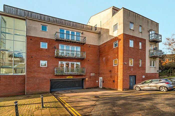 2 Bedroom Flat For Sale In Bellerton Lane, Stoke-On-Trent, Staffordshire, ST6