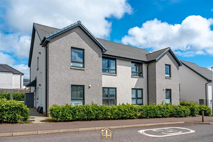 2 Bedroom Apartment For Sale In Braes Of Gray Road, Dundee, DD2