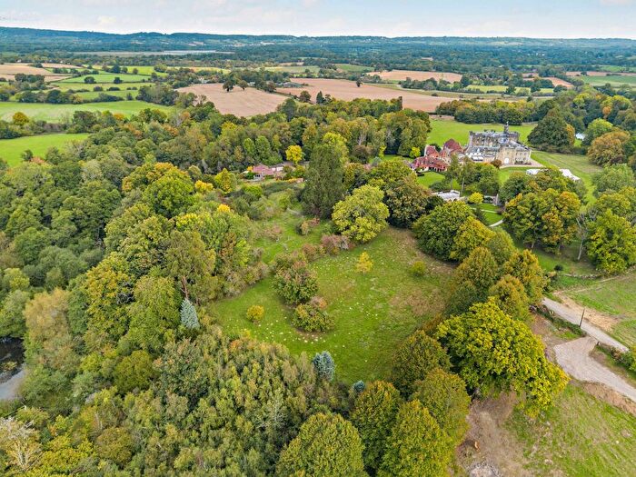 3 Bedroom Detached House For Sale In Hill Hoath Road, Chiddingstone, Edenbridge, Kent, TN8