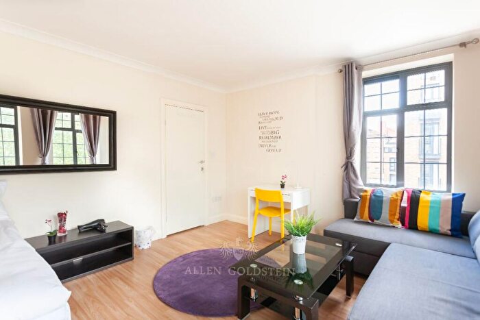 4 Bedroom Flat To Rent In Grafton Place, NW1