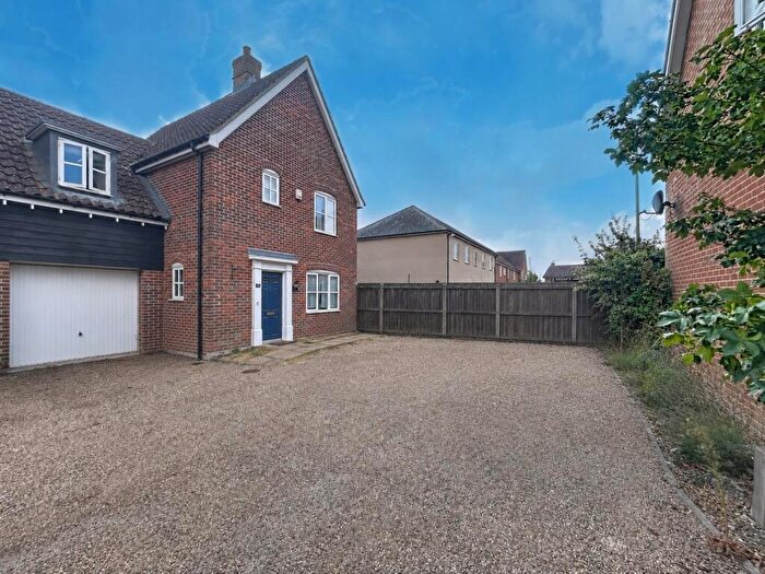 3 Bedroom Link Detached House For Sale In Blacksmiths Way, Elmswell, Bury St. Edmunds, IP30