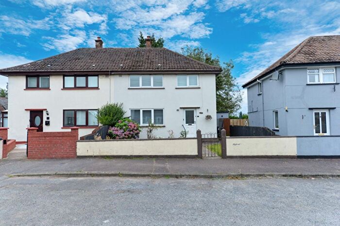 3 Bedroom Semi-Detached House For Sale In Norbloom Gardens, Belfast, BT5