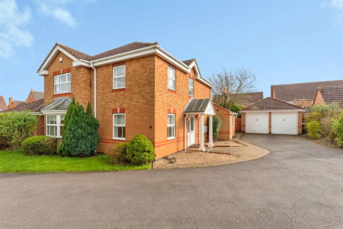 4 Bedroom Detached House For Sale In Lindisfarne Way, Grantham, NG31