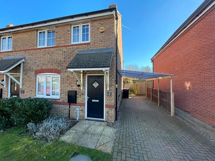 3 Bedroom Terraced House To Rent In Highfield, Froxhill Crescent, Brixworth, Northampton, NN6