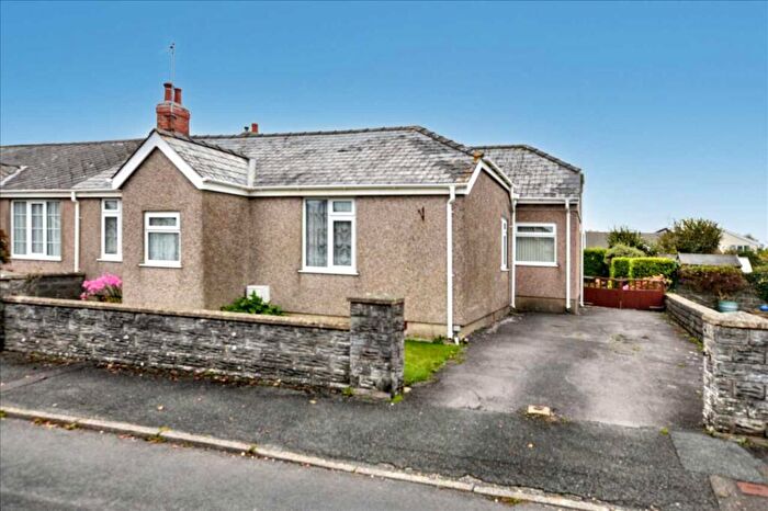 3 Bedroom Semi-Detached Bungalow For Sale In Bishops Lane, SA71
