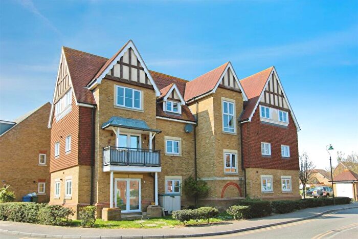 2 Bedroom Flat For Sale In Avocet Walk, Iwade, ME9