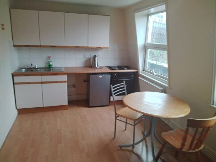 Studio To Rent In King's Cross Road, London, WC1X