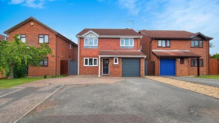 4 Bedroom Detached House For Sale In Temple Grange, Werrington, Peterborough, PE4