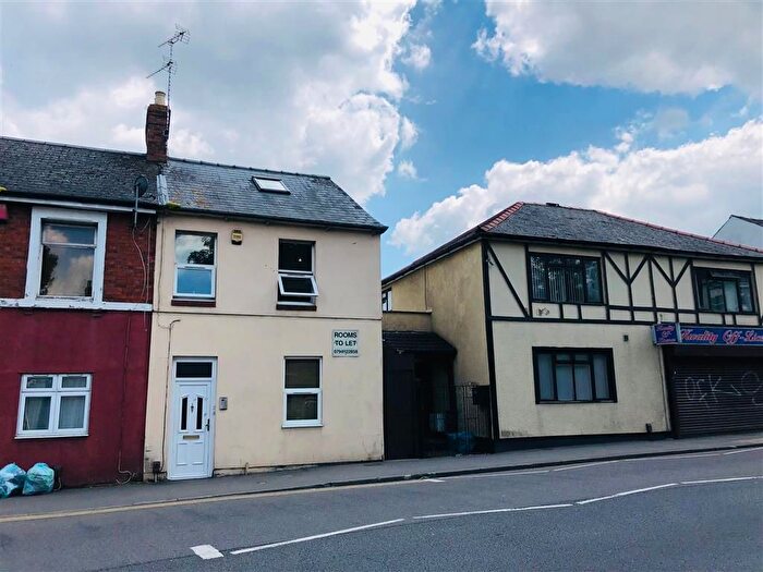1 Bedroom Flat To Rent In Victoria Road, Swindon, SN1