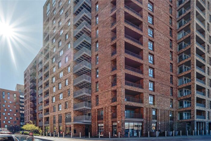 2 Bedroom Apartment To Rent In Mary Neuner Road, London, N8