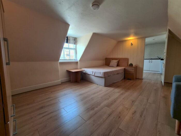 Flat To Rent In Flat, C High Street, Mildenhall, Bury St. Edmunds, IP28