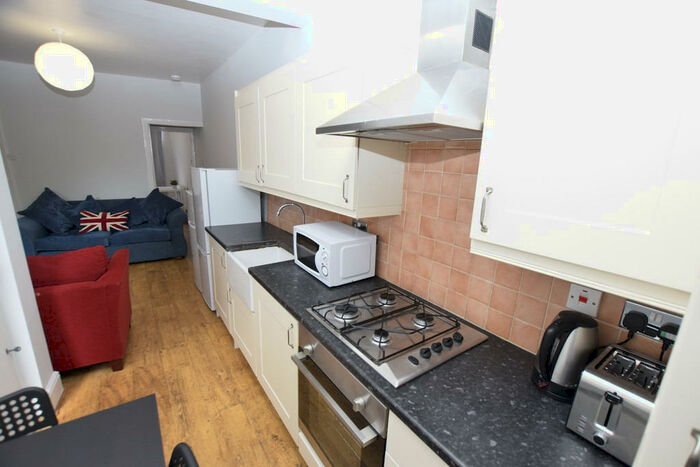 3 Bedroom Terraced House To Rent In Arnold Street, Derby, Derbyshire, DE22