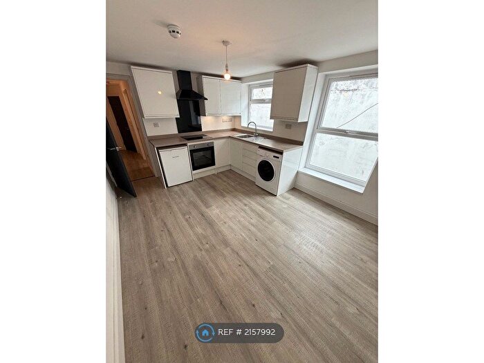 1 Bedroom Flat To Rent In Longton Grove Road, Weston-Super-Mare, BS23