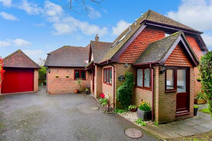 4 Bedroom Detached House For Sale In Lampington Row, Langton Green, Tunbridge Wells, Kent, TN3