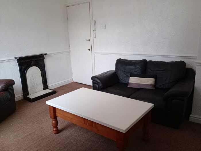 1 Bedroom Flat To Rent In Swinley Road, Wigan, WN1