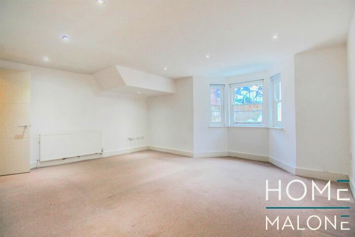 4 Bedroom Flat To Rent In Reighton Road, London, E5