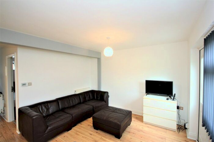 4 Bedroom Terraced House To Rent In Lancaster Road North, Preston, Lancashire, PR1