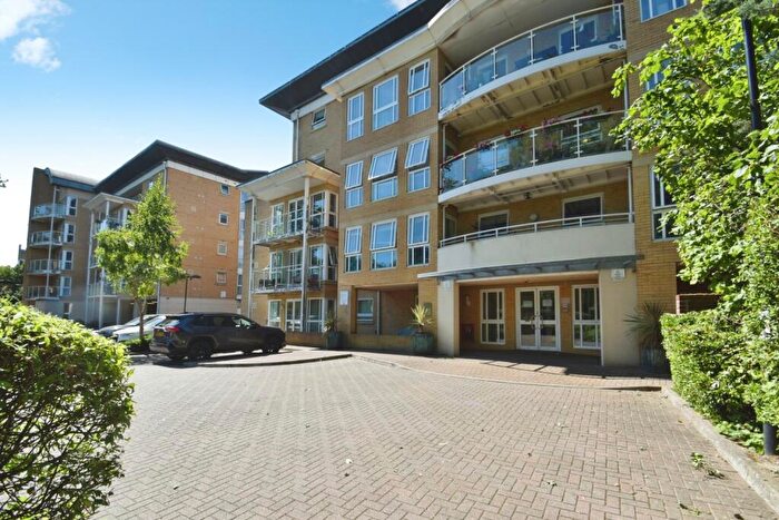 2 Bedroom Flat To Rent In Wheeler Place Bromley, BR2
