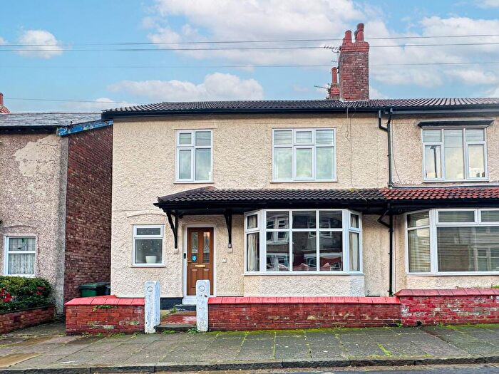 3 Bedroom Semi Detached House For Sale In Beckenham Road, Wallasey, CH45
