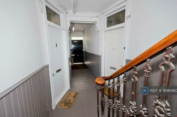 1 Bedroom Flat To Rent In Roslin Street, Aberdeen, AB24