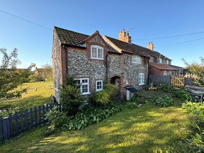 2 Bedroom Cottage For Sale In Cottage Rear Of, High Street, Wighton, Wells-Next-The-Sea, Norfolk, NR23