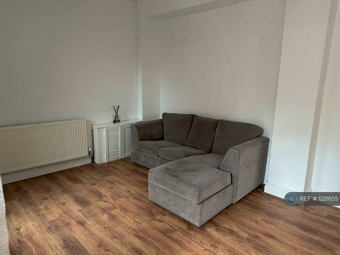 1 Bedroom Flat To Rent In Gillott Road, Birmingham, B16
