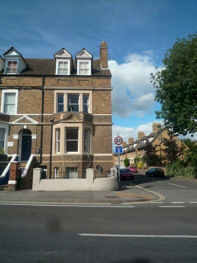 1 Bedroom Property To Rent In Room Botley Road, Oxford, OX2