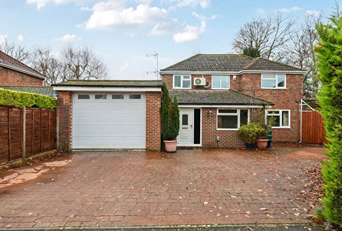 4 Bedroom Detached House For Sale In Gales Drive, Crawley, West Sussex, RH10