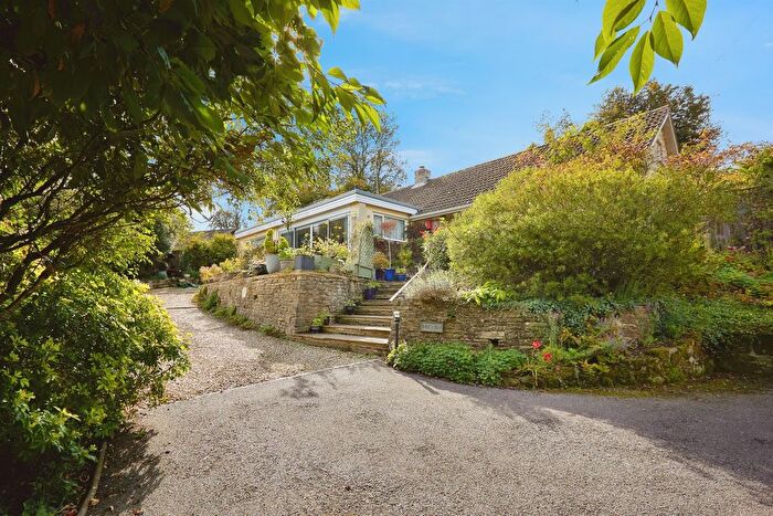 3 Bedroom Detached Bungalow For Sale In High Street, Fovant, Salisbury, SP3