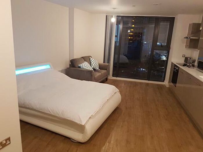 Apartment To Rent In Sheepcote Street, Birmingham, B16